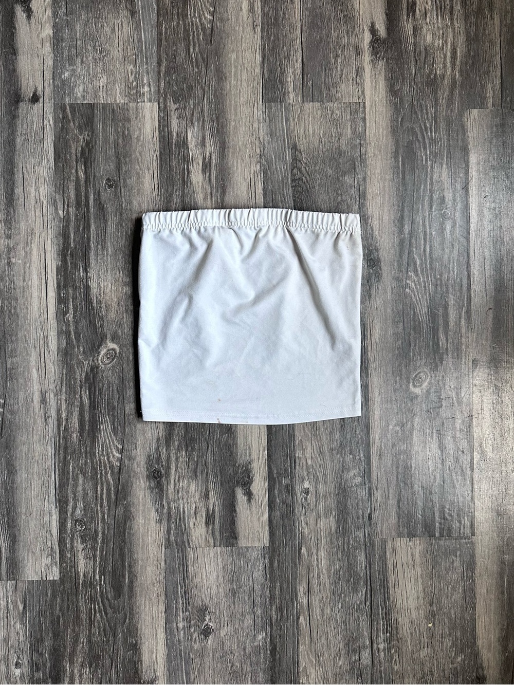 White Tube Top Size X-Small Strapless White Cropped Top